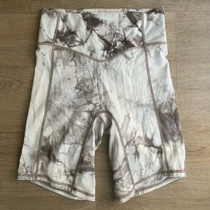 Balance Athletica (Vitality) Tie Dye Sea Salt Rider Short